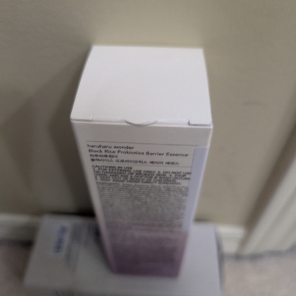 Black Rice Probiotics Barrier Essence - Purple - Picture 3 of 3
